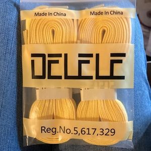 Delele yellow shoelaces 2 pairs brand new